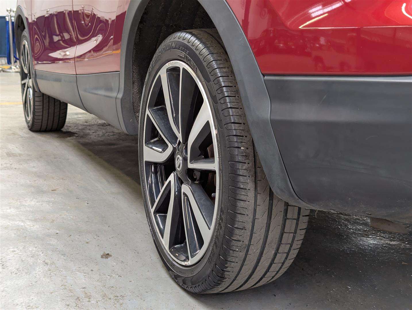 <p>2015 NISSAN QASHQAI TEKNA DCI</p>