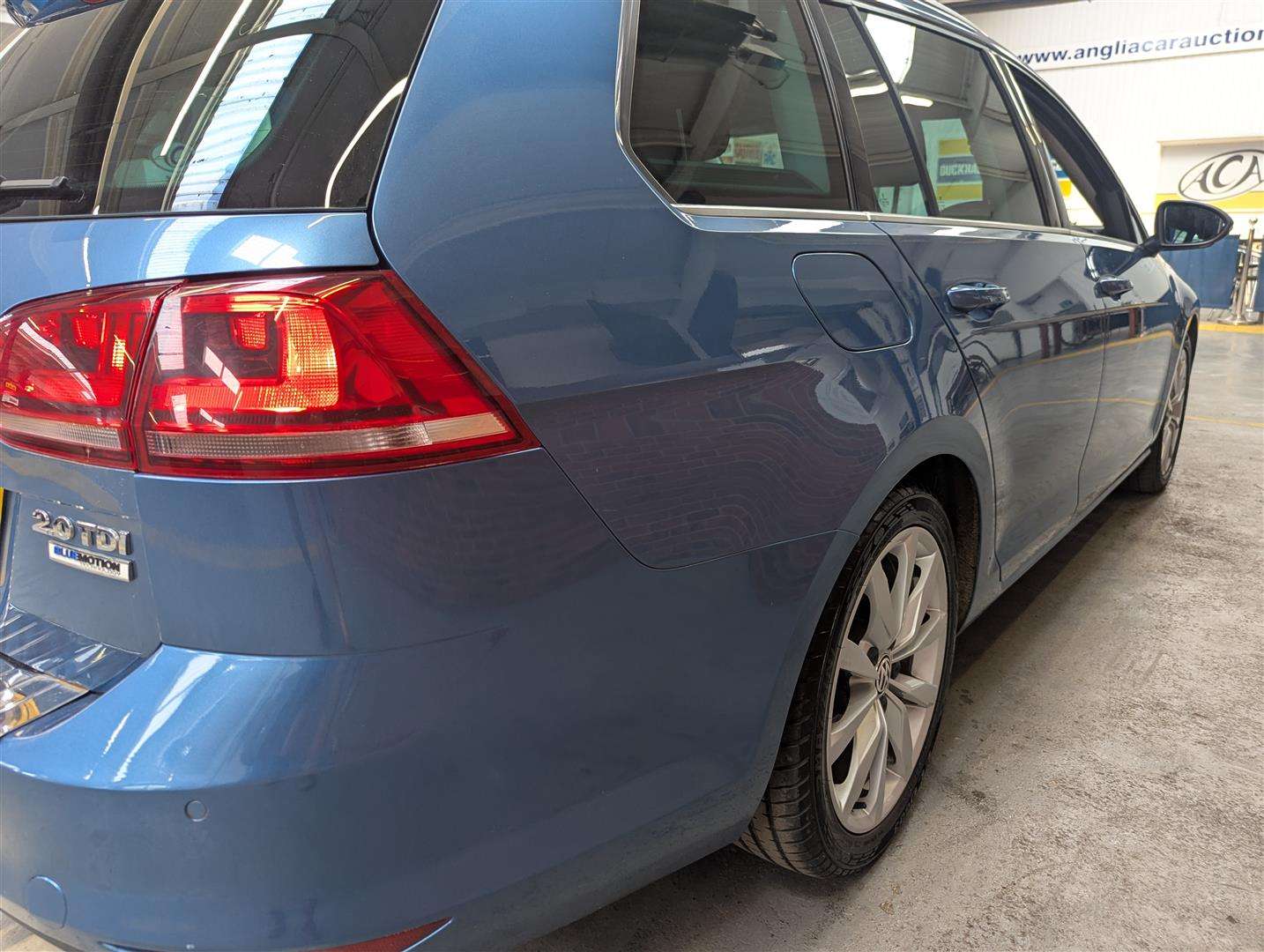 <p>2015 VOLKSWAGEN GOLF GT BLUEMOTION TECH T</p>