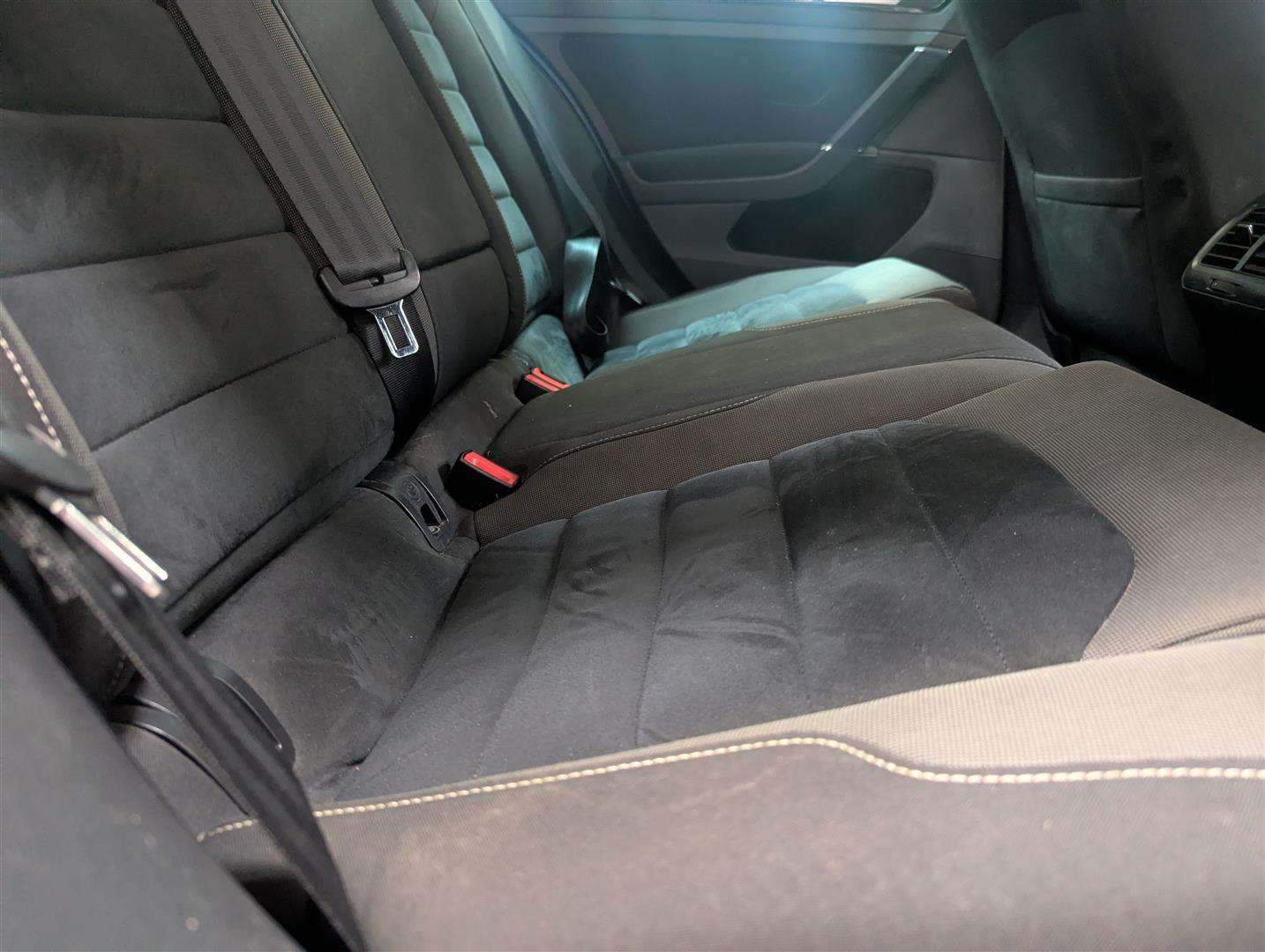 <p>2015 VOLKSWAGEN GOLF GT BLUEMOTION TECH T</p>