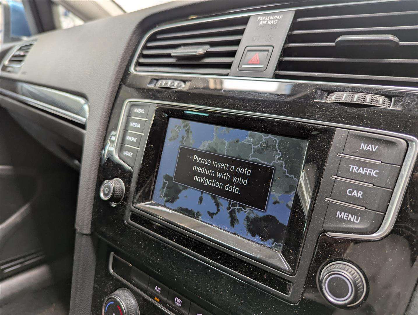 <p>2015 VOLKSWAGEN GOLF GT BLUEMOTION TECH T</p>