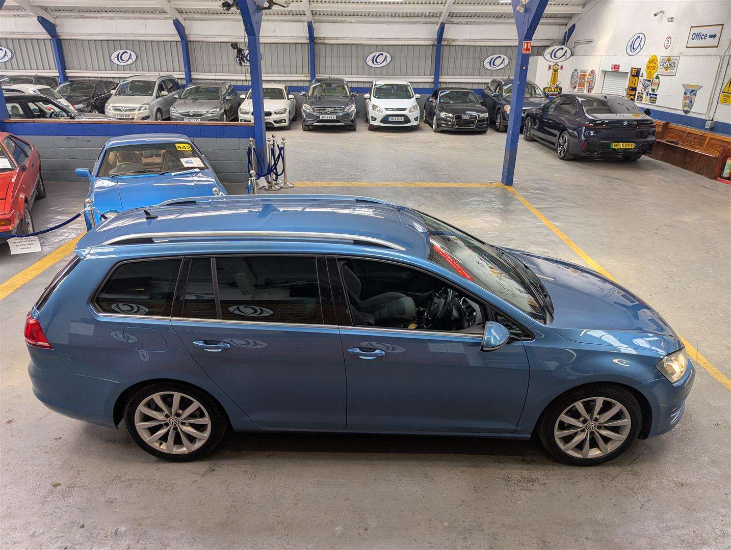 <p>2015 VOLKSWAGEN GOLF GT BLUEMOTION TECH T</p>