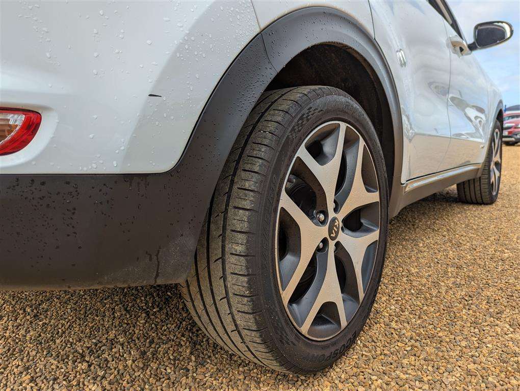 <p>2016 KIA SPORTAGE GT-LINE CRDI 4X4</p>