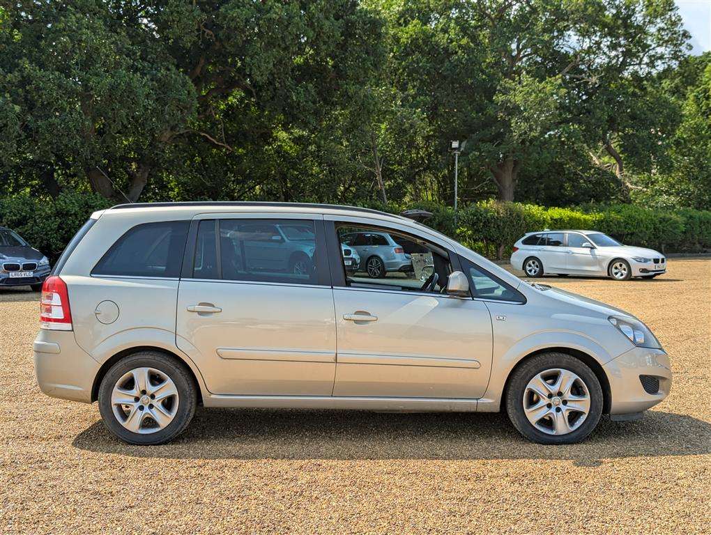 <p>2010 VAUXHALL ZAFIRA EXCLUSIV</p>