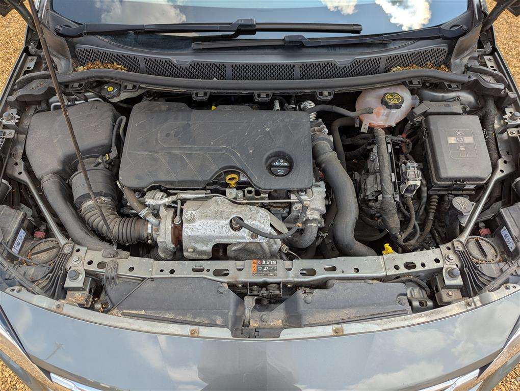 <p>2017 VAUXHALL ASTRA DESIGN CDTI ECOTEC</p>
