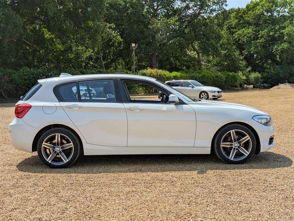 <p>2019 BMW 118I SPORT</p>