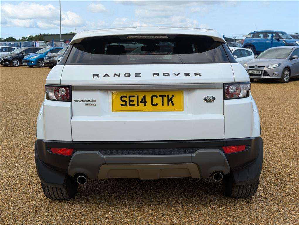 <p>2014 LAND ROVER RANGE ROVER EVOQUE PURE T</p>