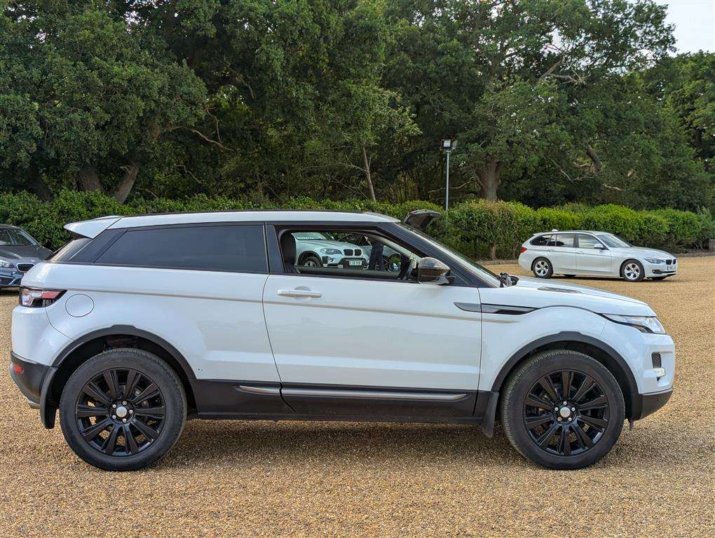 <p>2014 LAND ROVER RANGE ROVER EVOQUE PURE T</p>