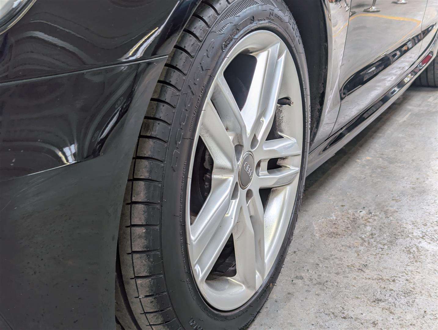 <p>2014 AUDI A6 S LINE TDI ULTRA S-A</p>