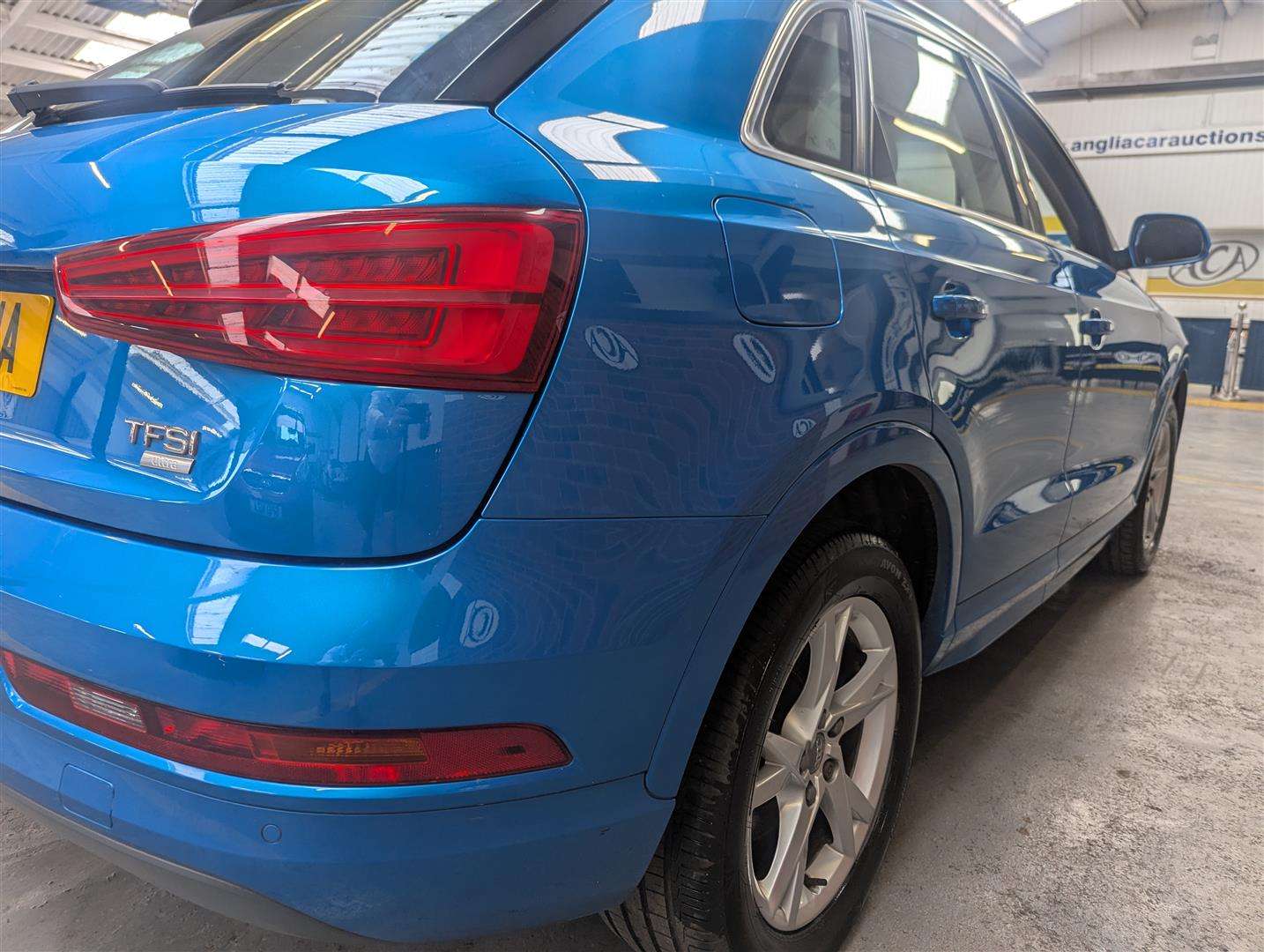 <p>2015 AUDI Q3 SE TFSI</p>