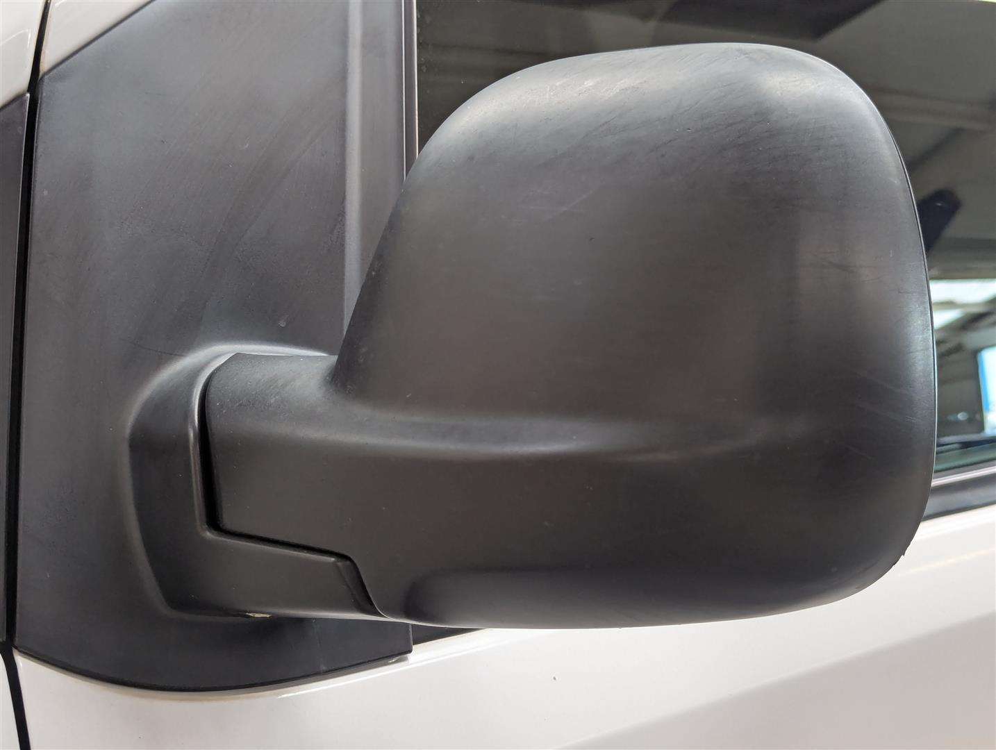 <p>2019 CITROEN DISPATCH 1400 EN-PRISE BH</p>