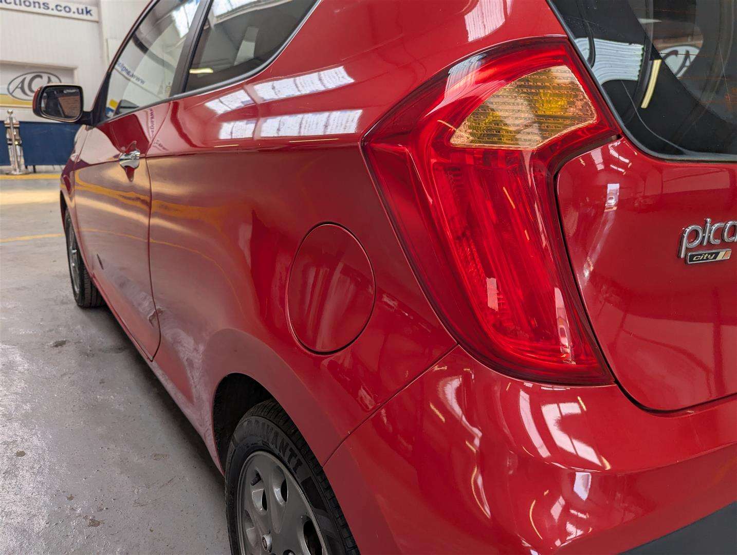 <p>2013 KIA PICANTO CITY</p>