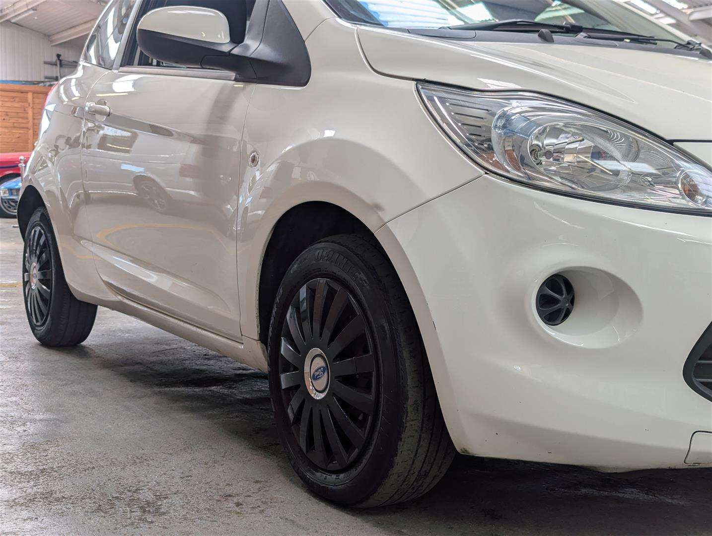 <p>2013 FORD KA EDGE</p>
