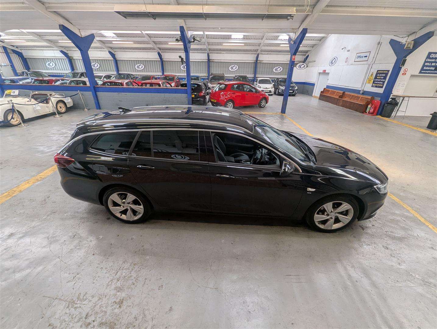 <p>2018 VAUXHALL INSIGNIA SRI NAV TURBO D</p>