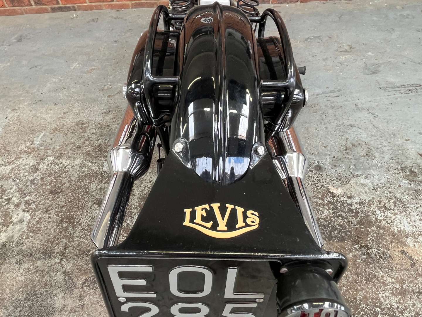 <p>1938 LEVIS MODEL B</p>