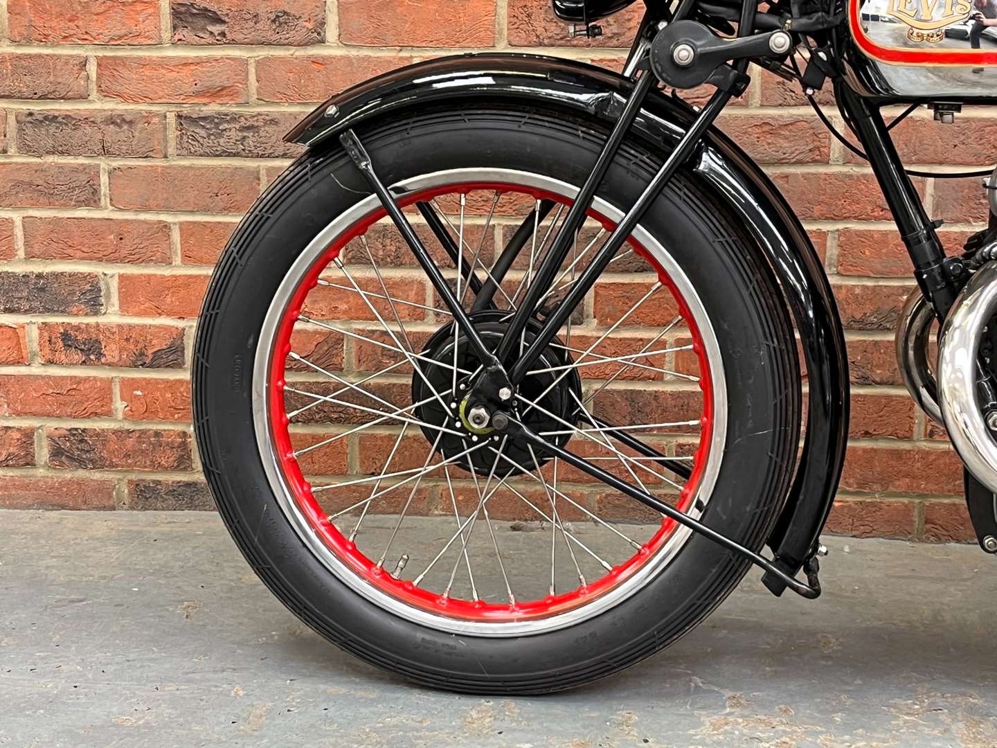 <p>1938 LEVIS MODEL B</p>