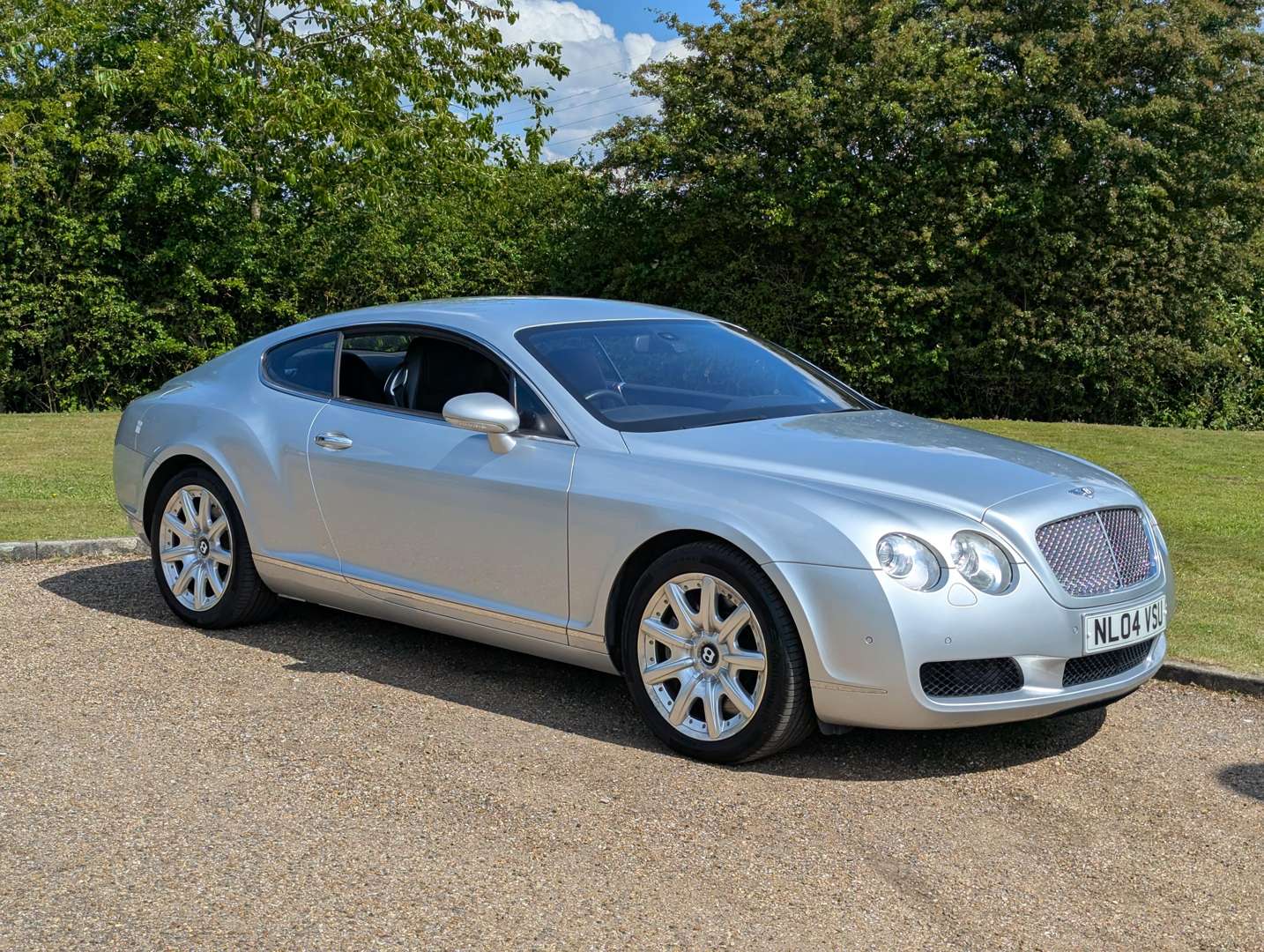 <p>2004 BENTLEY CONTINENTAL GT</p>