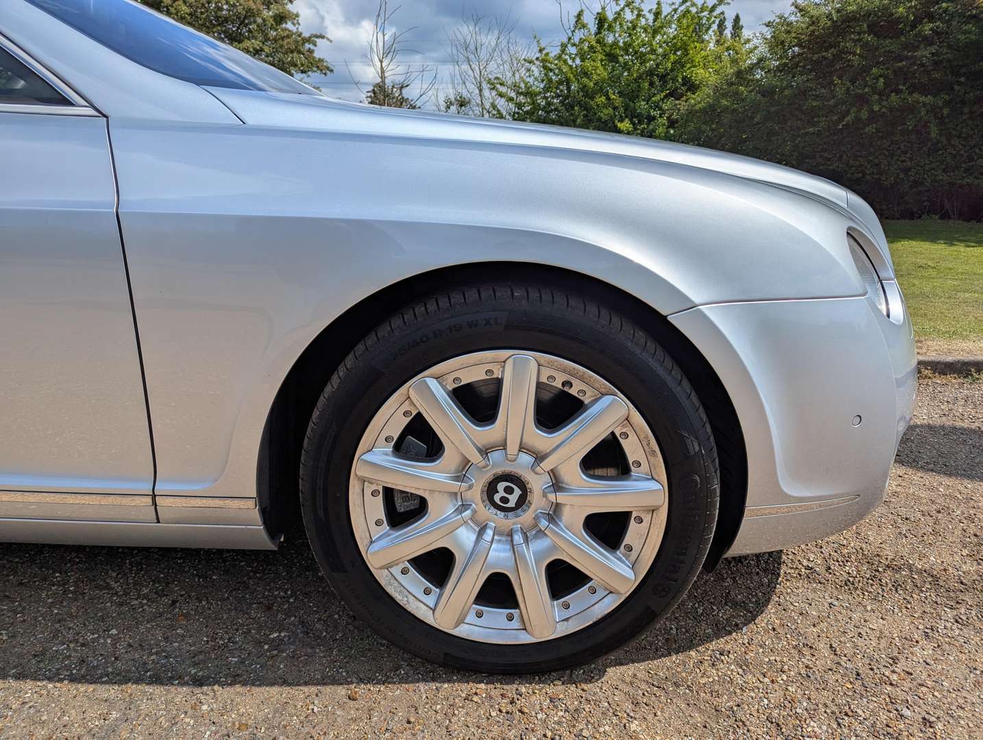 <p>2004 BENTLEY CONTINENTAL GT</p>