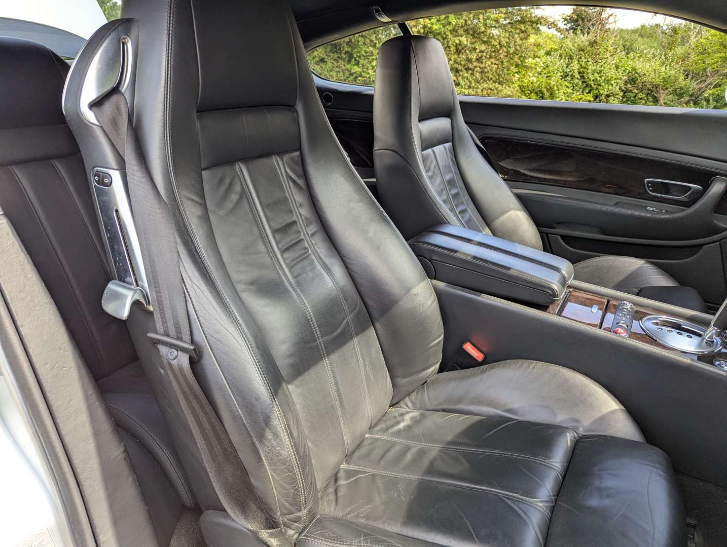 <p>2004 BENTLEY CONTINENTAL GT</p>