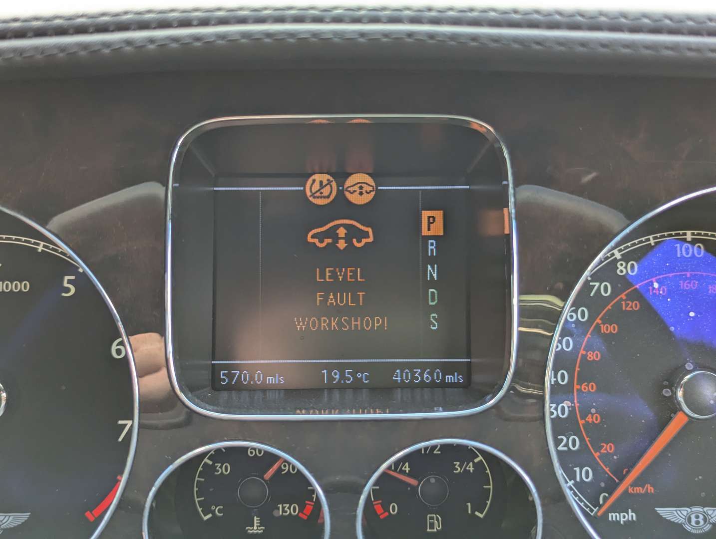 <p>2004 BENTLEY CONTINENTAL GT</p>