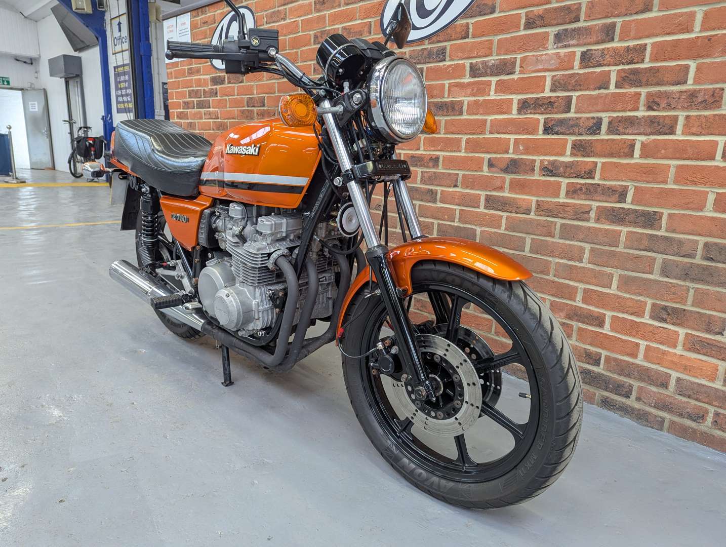 <p>1982 KAWASAKI Z750-L2</p>