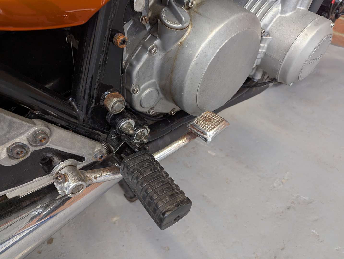 <p>1982 KAWASAKI Z750-L2</p>