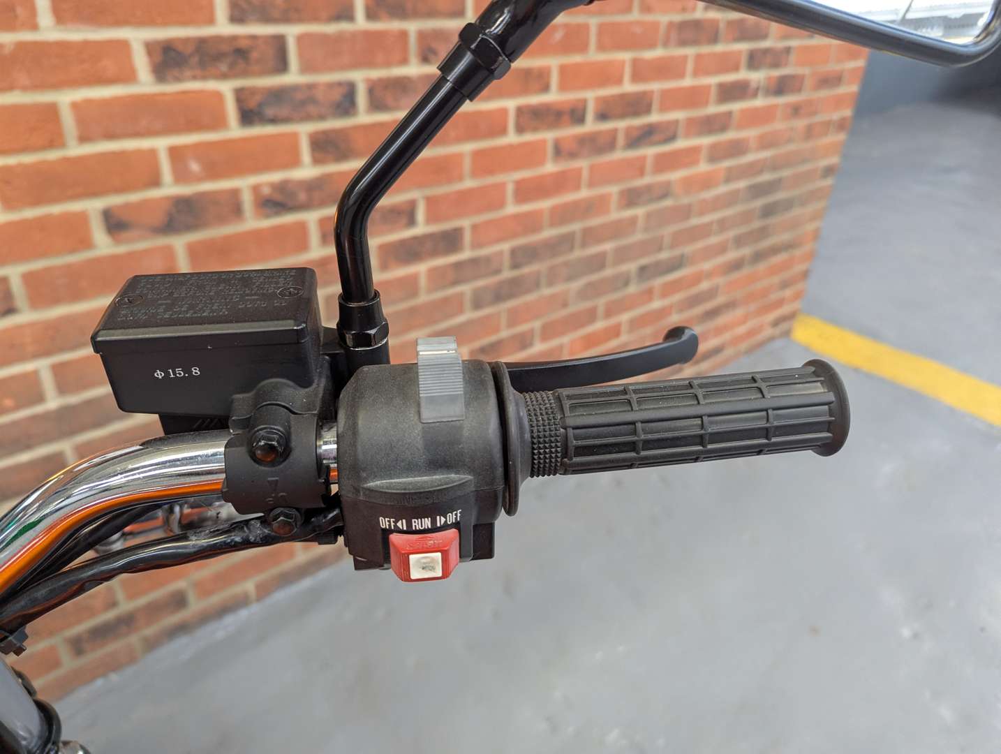 <p>1982 KAWASAKI Z750-L2</p>