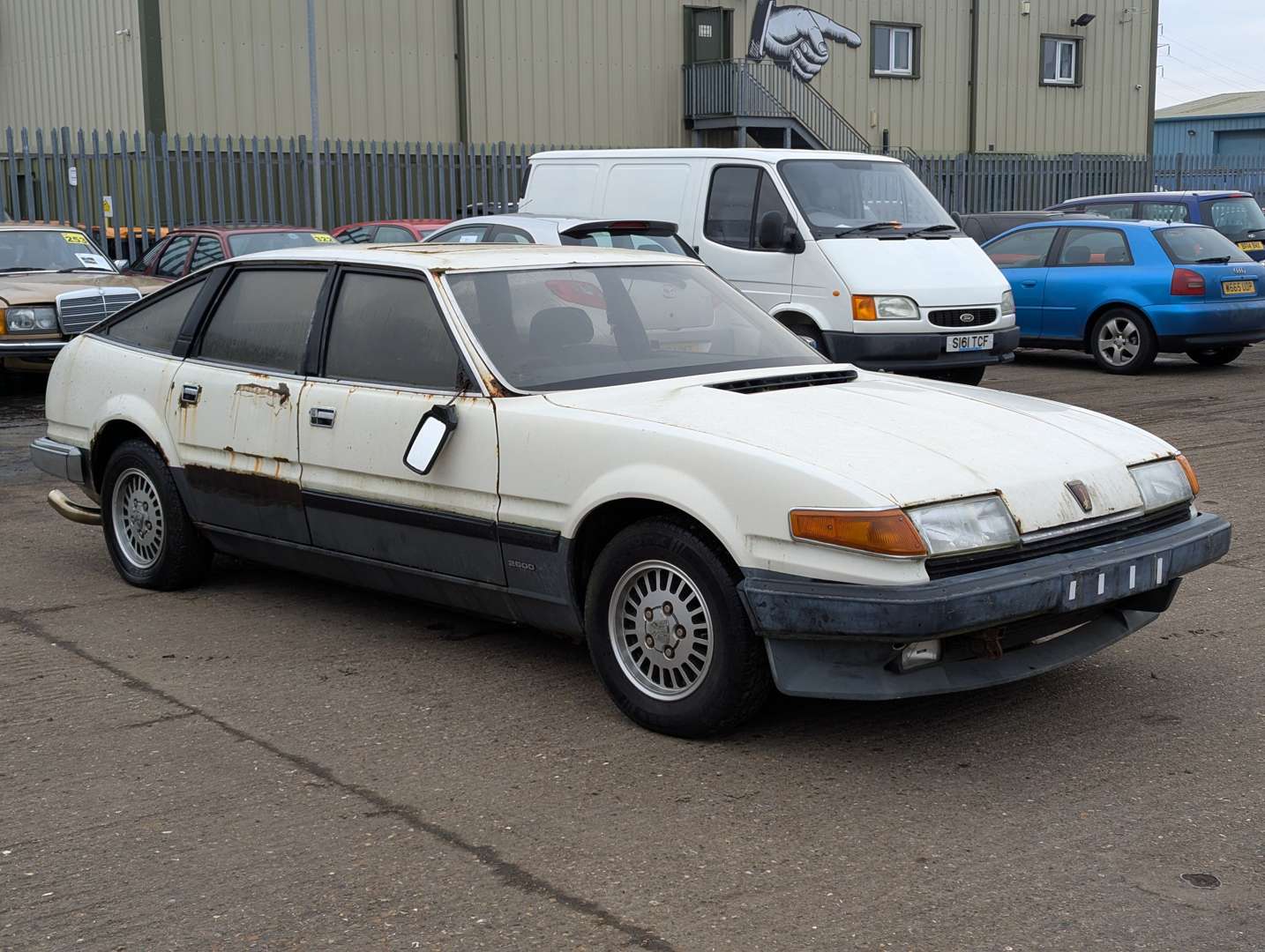 <p>ROVER SDI 2600 V8</p>