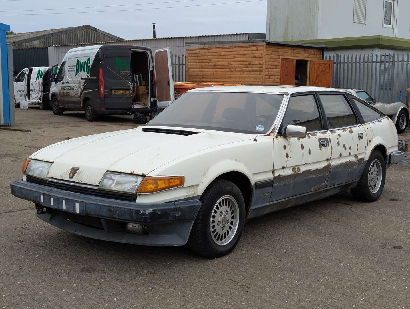 <p>ROVER SDI 2600 V8</p>