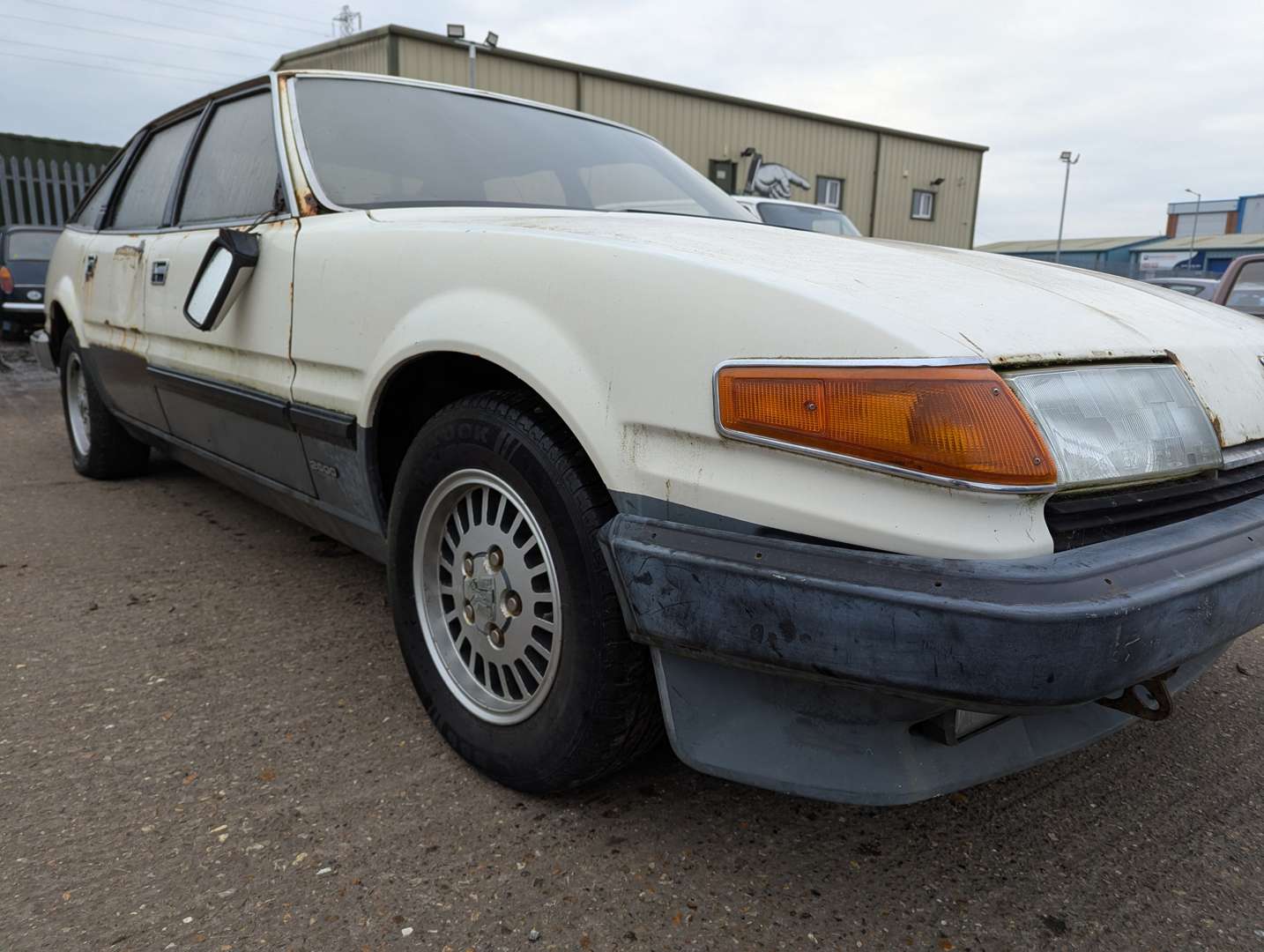 <p>ROVER SDI 2600 V8</p>