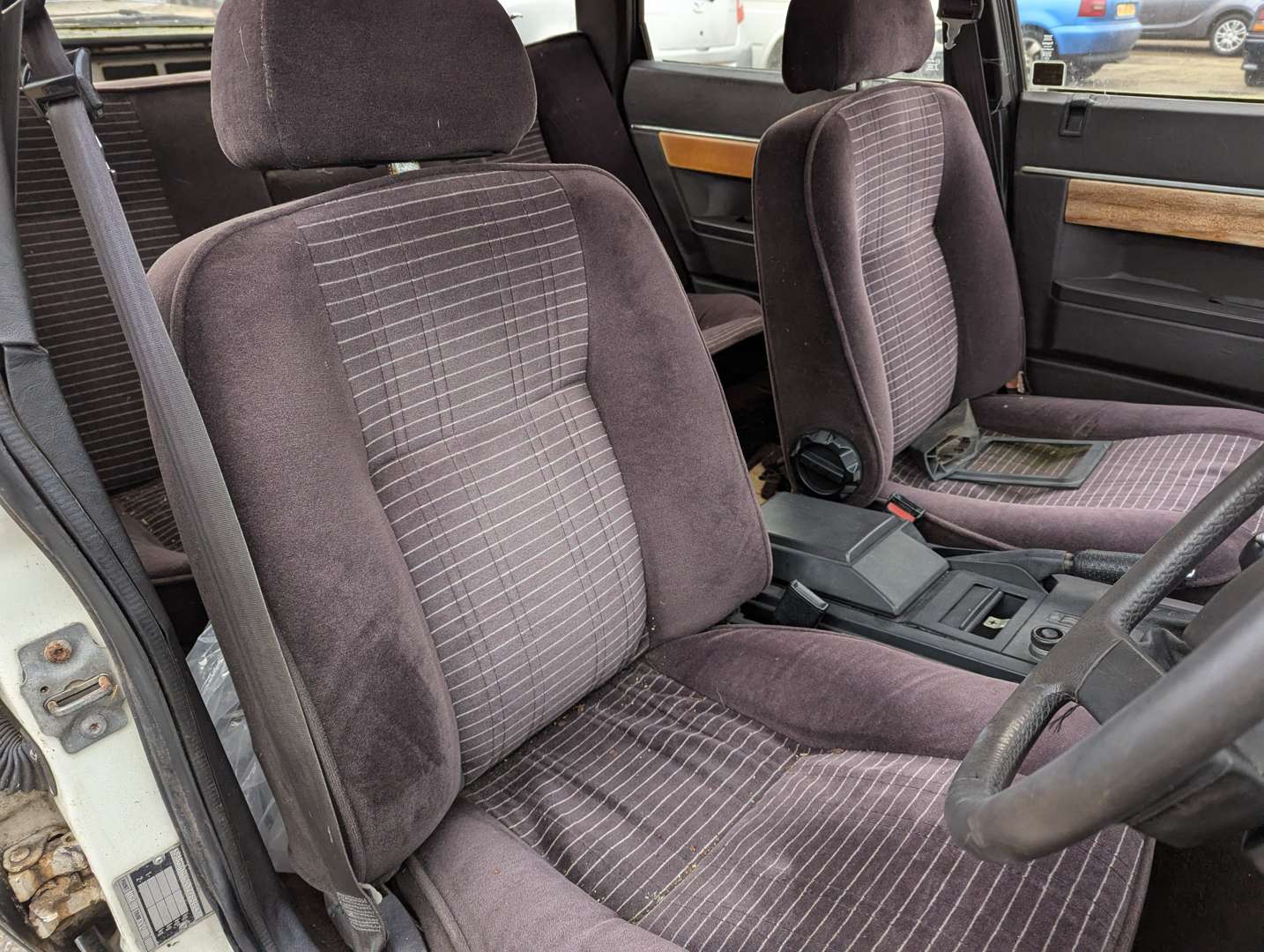 <p>ROVER SDI 2600 V8</p>