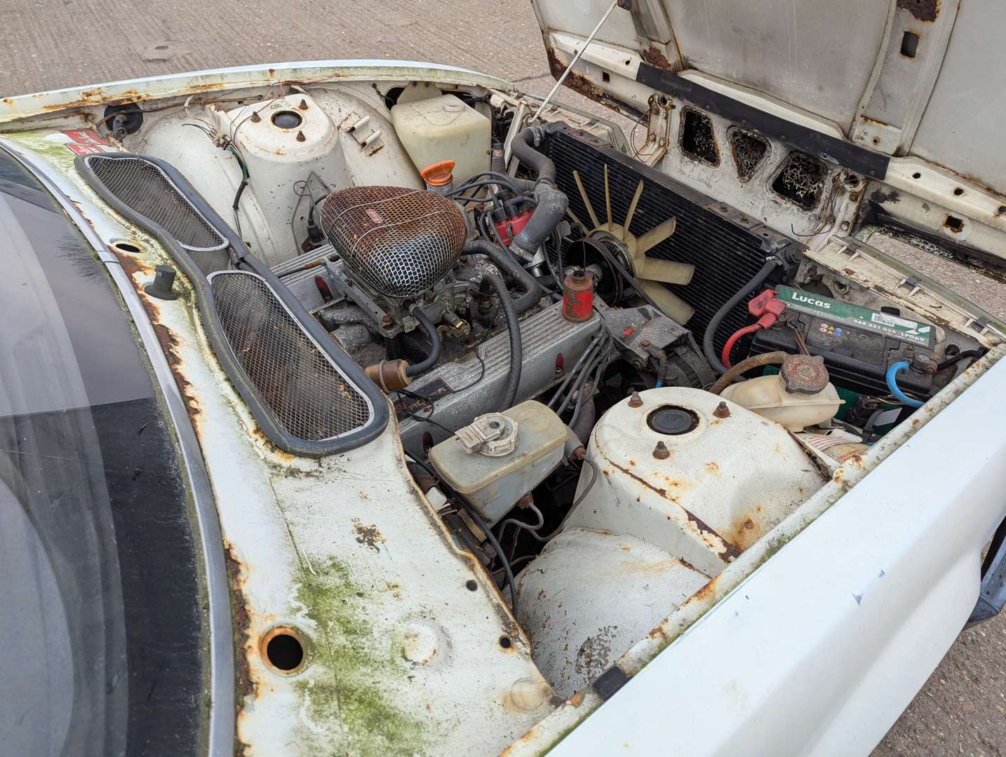 <p>ROVER SDI 2600 V8</p>