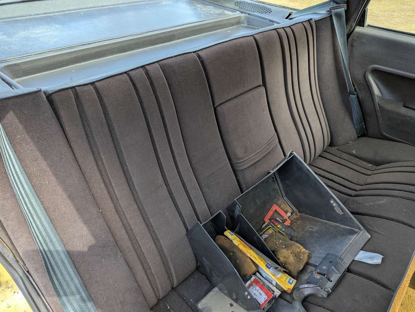 <p>1977 ROVER SD1 3500&nbsp;</p>