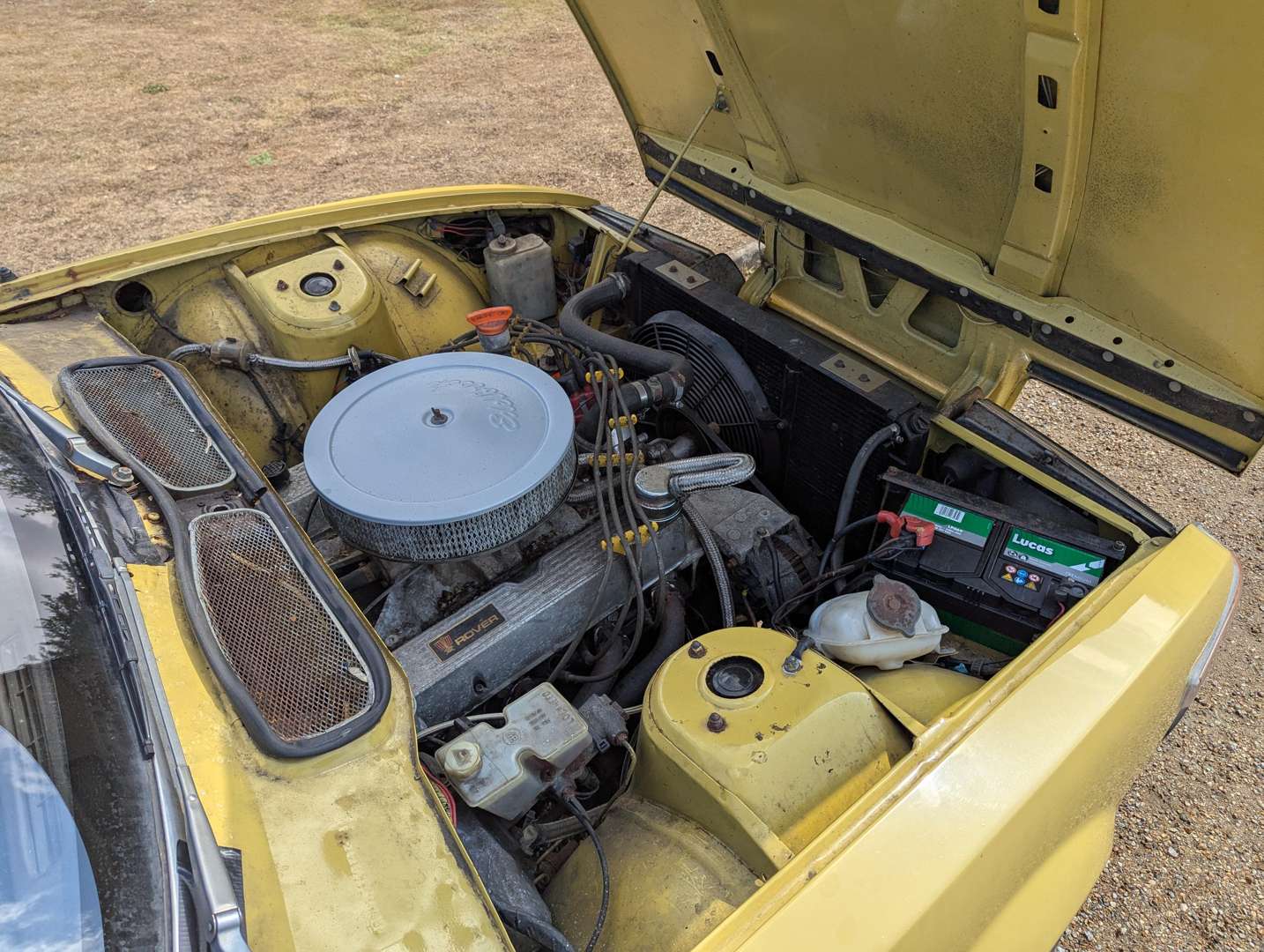 <p>1977 ROVER SD1 3500&nbsp;</p>