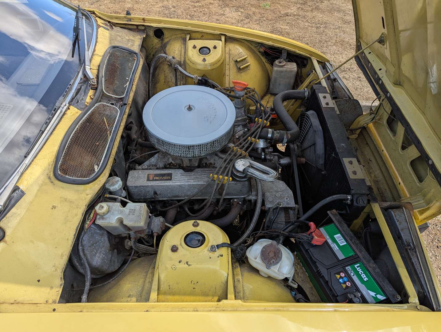 <p>1977 ROVER SD1 3500&nbsp;</p>