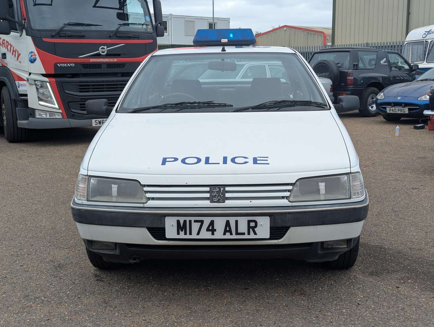 <p>1994 PEUGEOT 405 GLX</p>