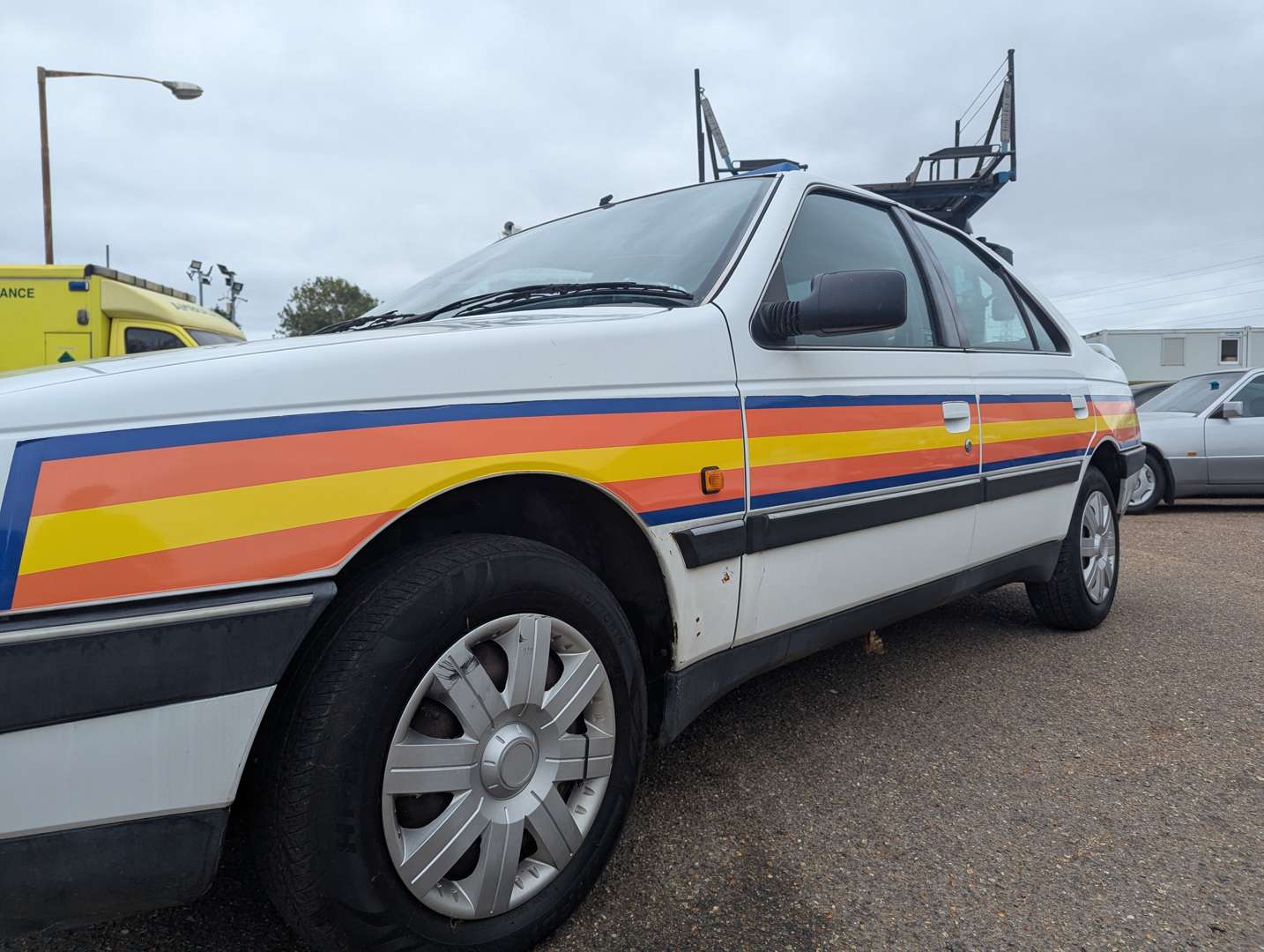 <p>1994 PEUGEOT 405 GLX</p>