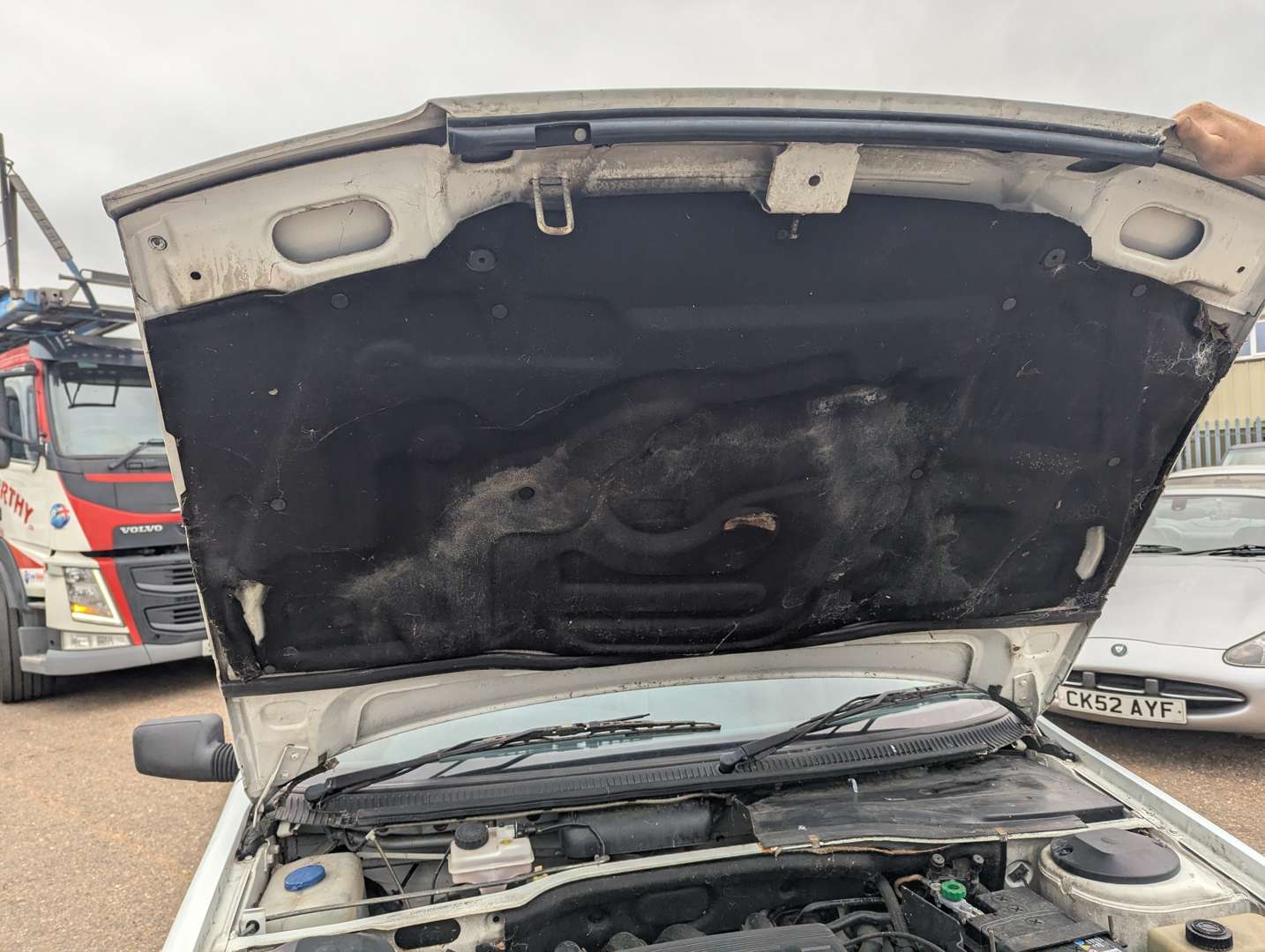 <p>1994 PEUGEOT 405 GLX</p>