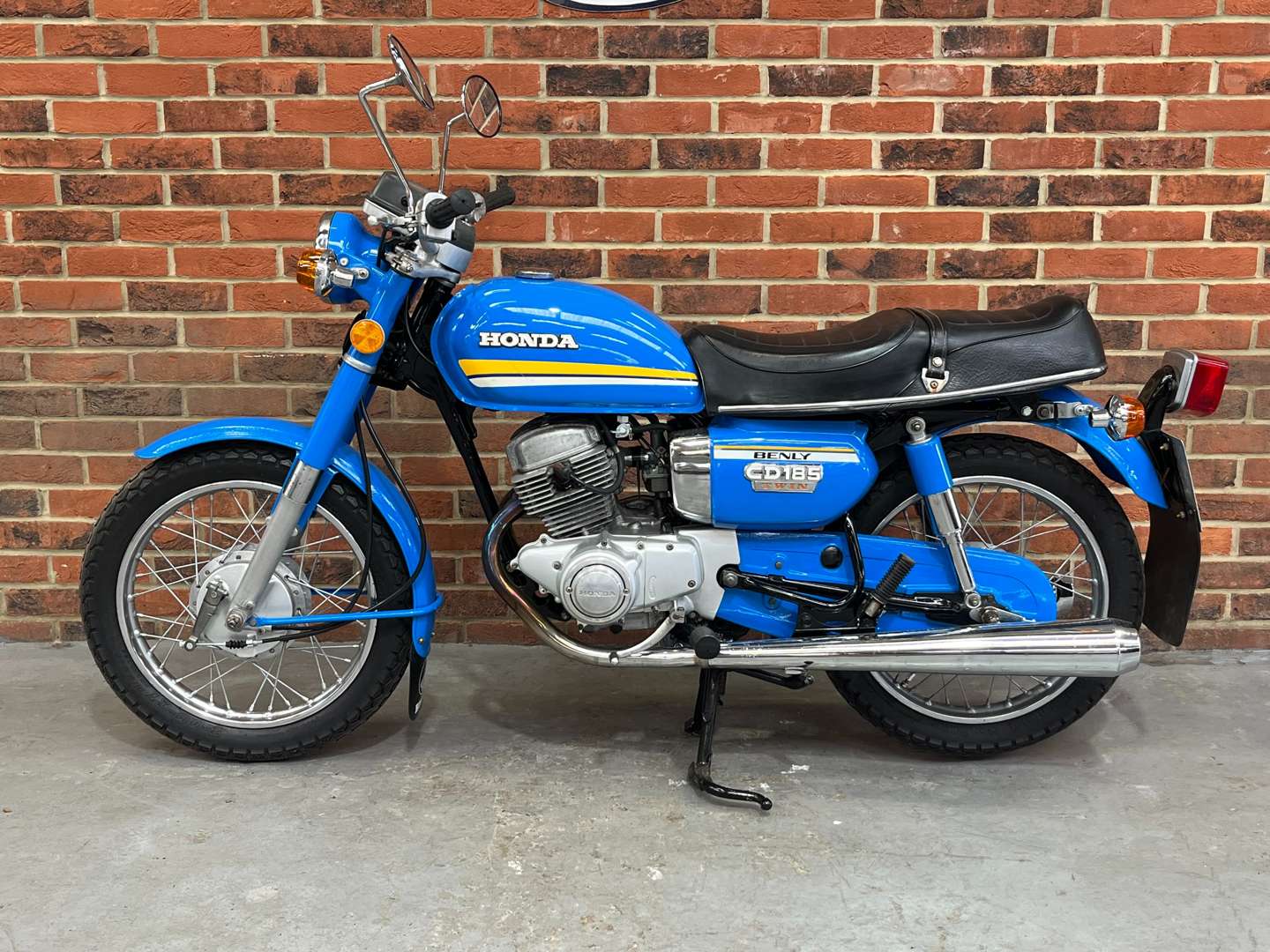 <p>1979 HONDA CD1</p>