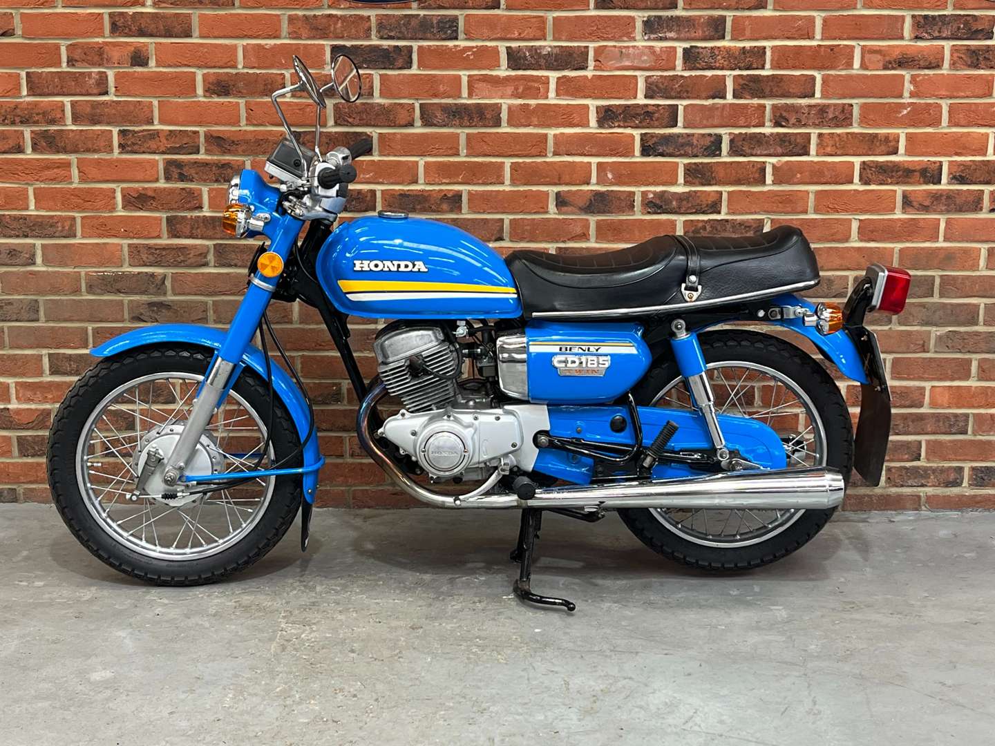 <p>1979 HONDA CD1</p>