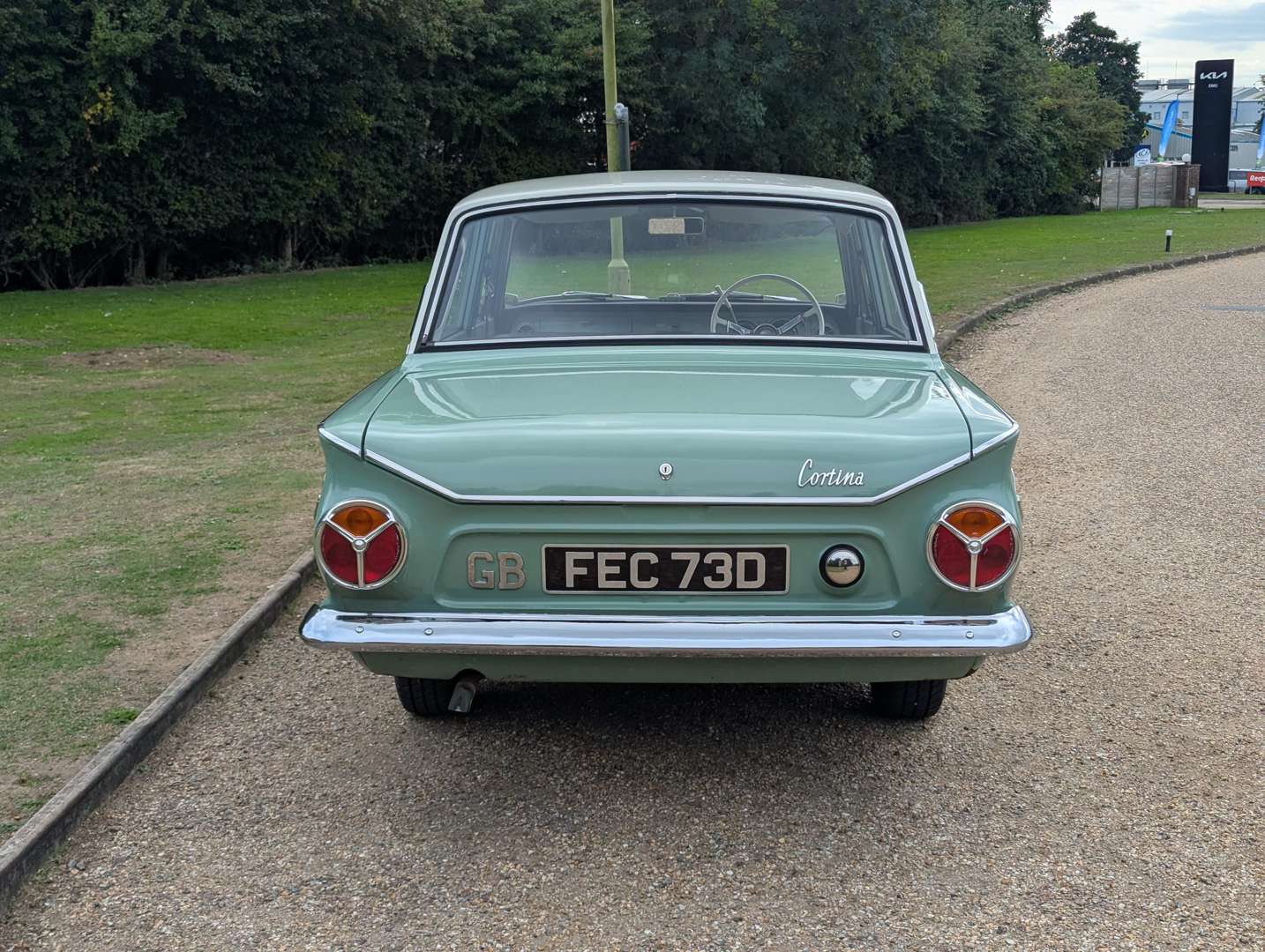 <p>1966 FORD CORTINA SUPER</p>