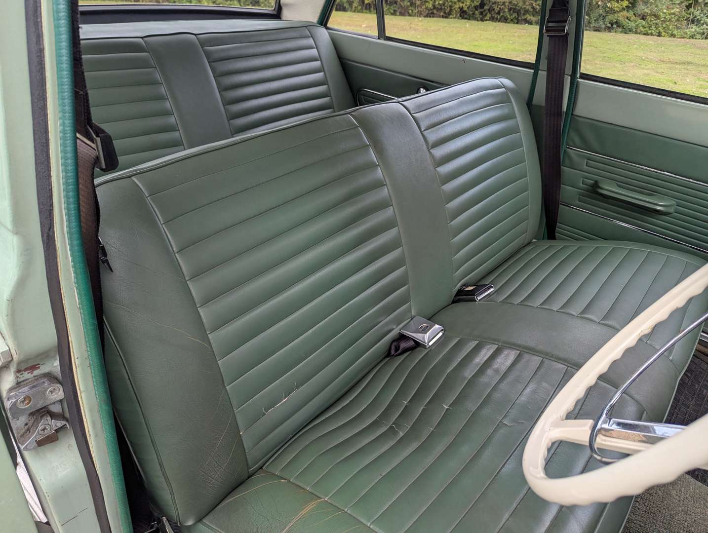 <p>1966 FORD CORTINA SUPER</p>