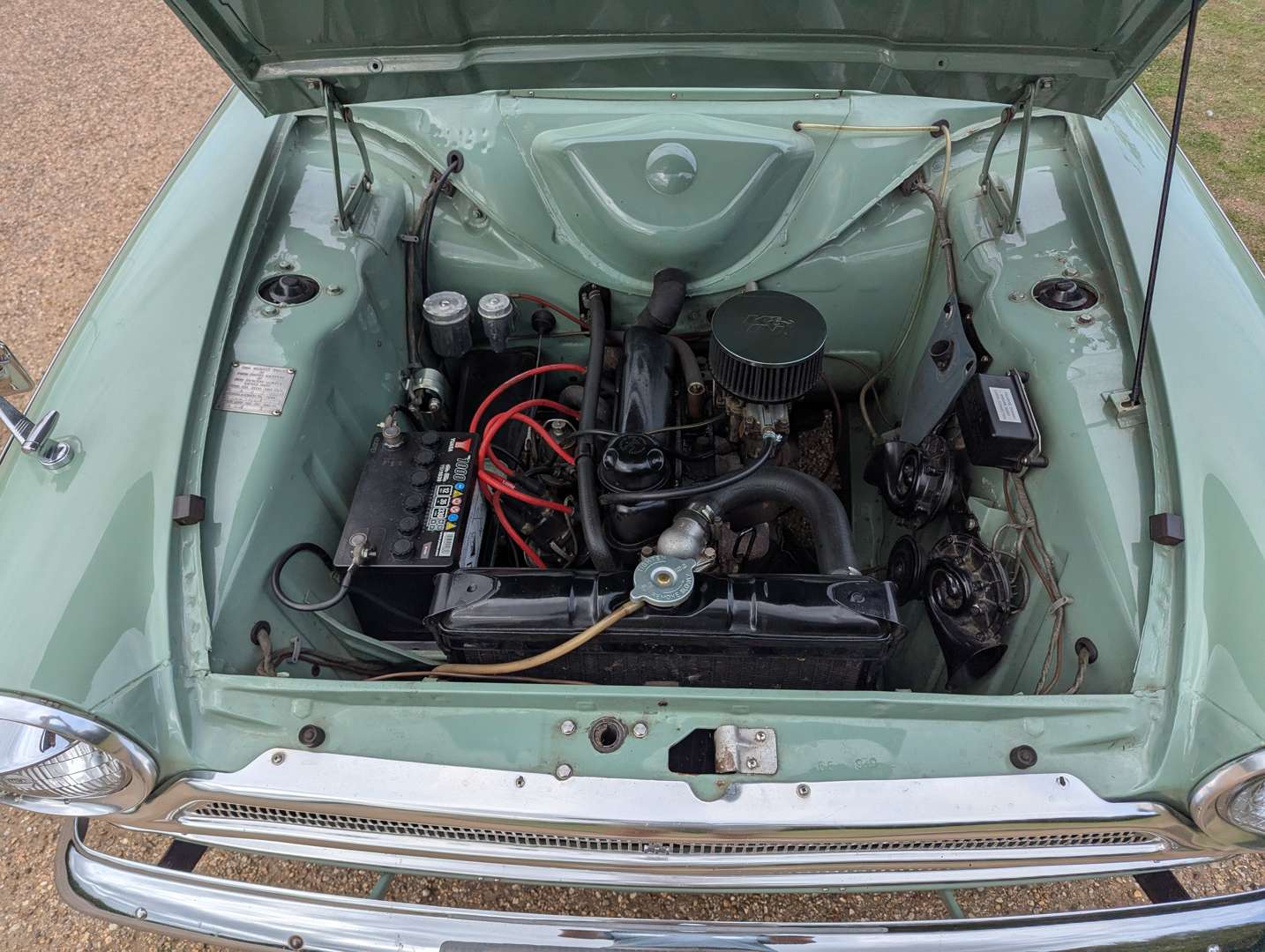 <p>1966 FORD CORTINA SUPER</p>