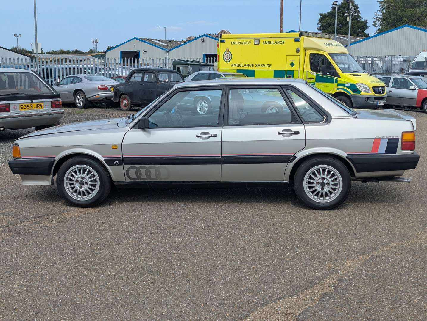 <p>1986 AUDI 80 SPORT B2</p>