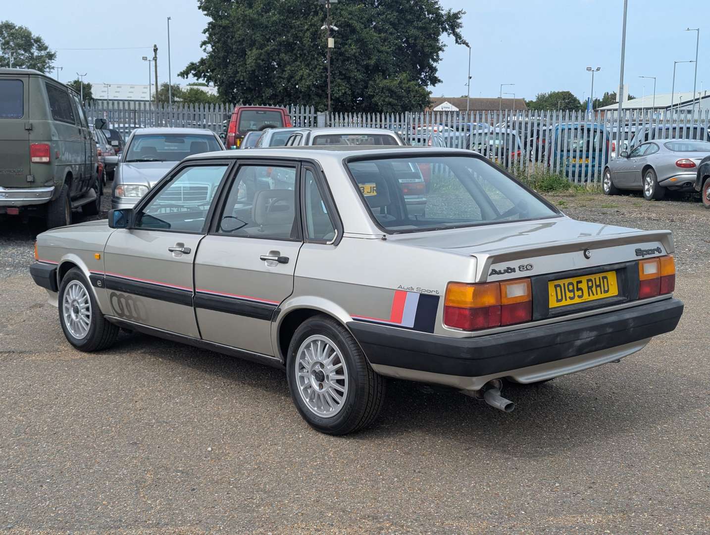 <p>1986 AUDI 80 SPORT B2</p>