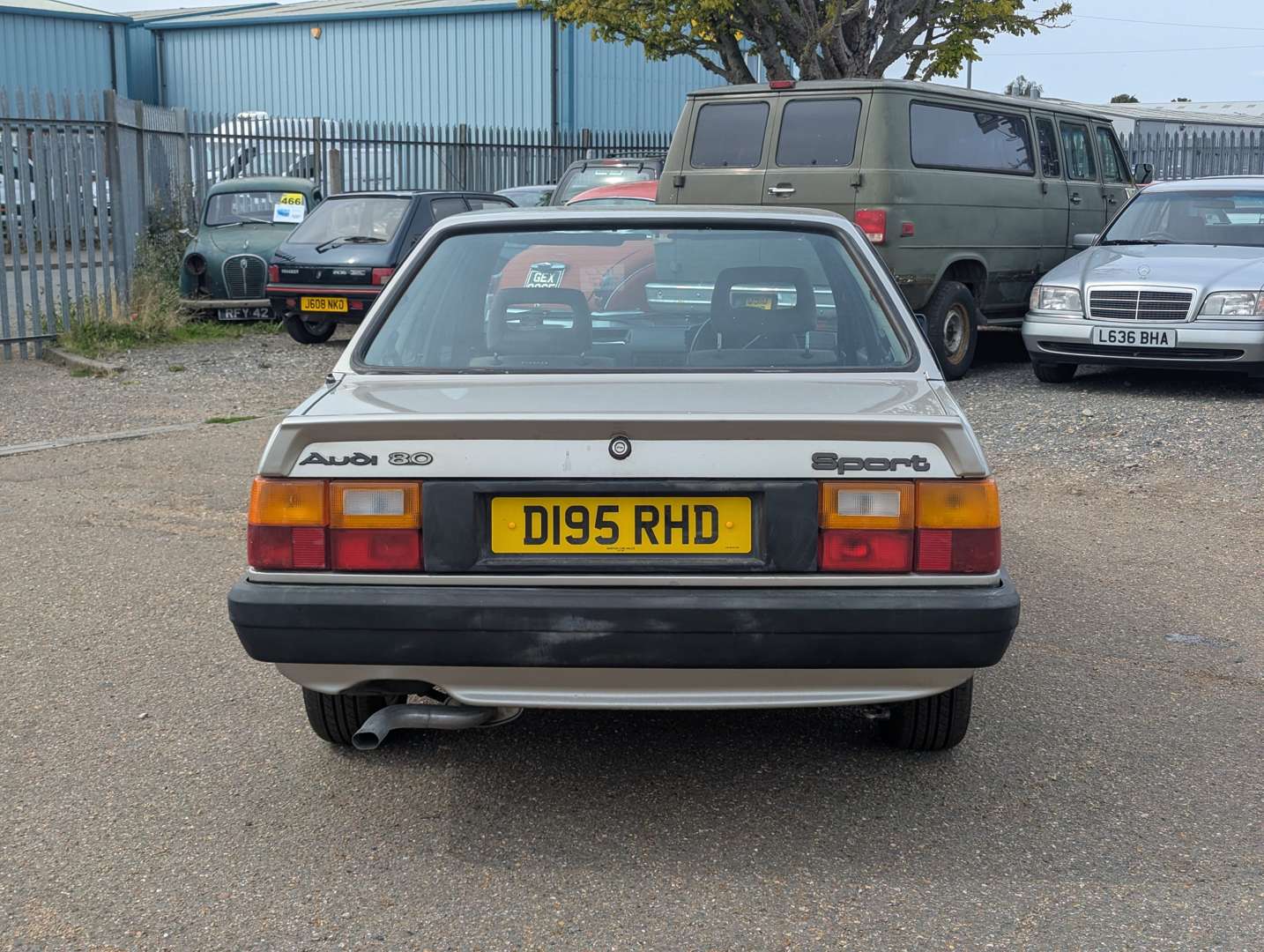 <p>1986 AUDI 80 SPORT B2</p>