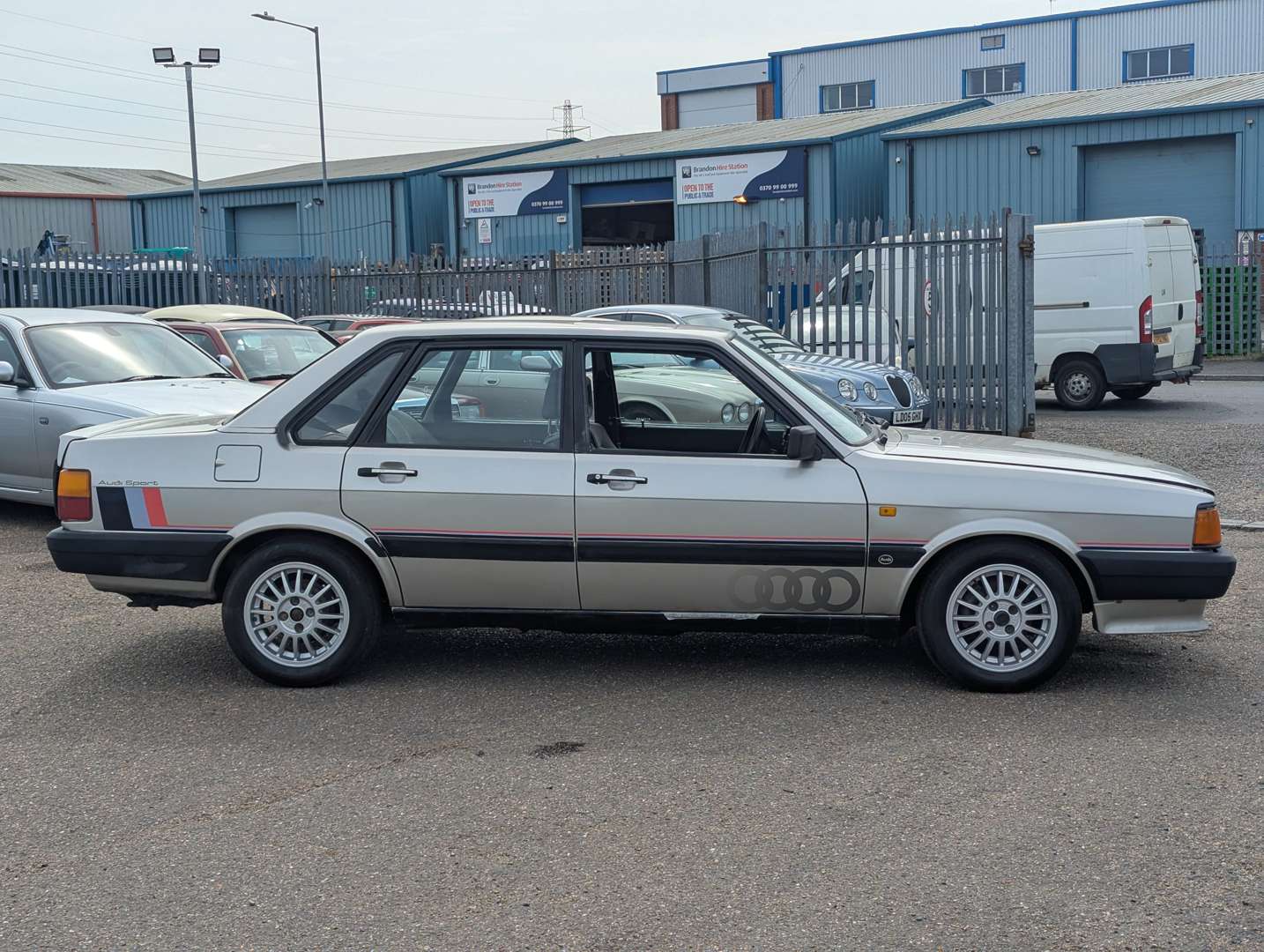 <p>1986 AUDI 80 SPORT B2</p>