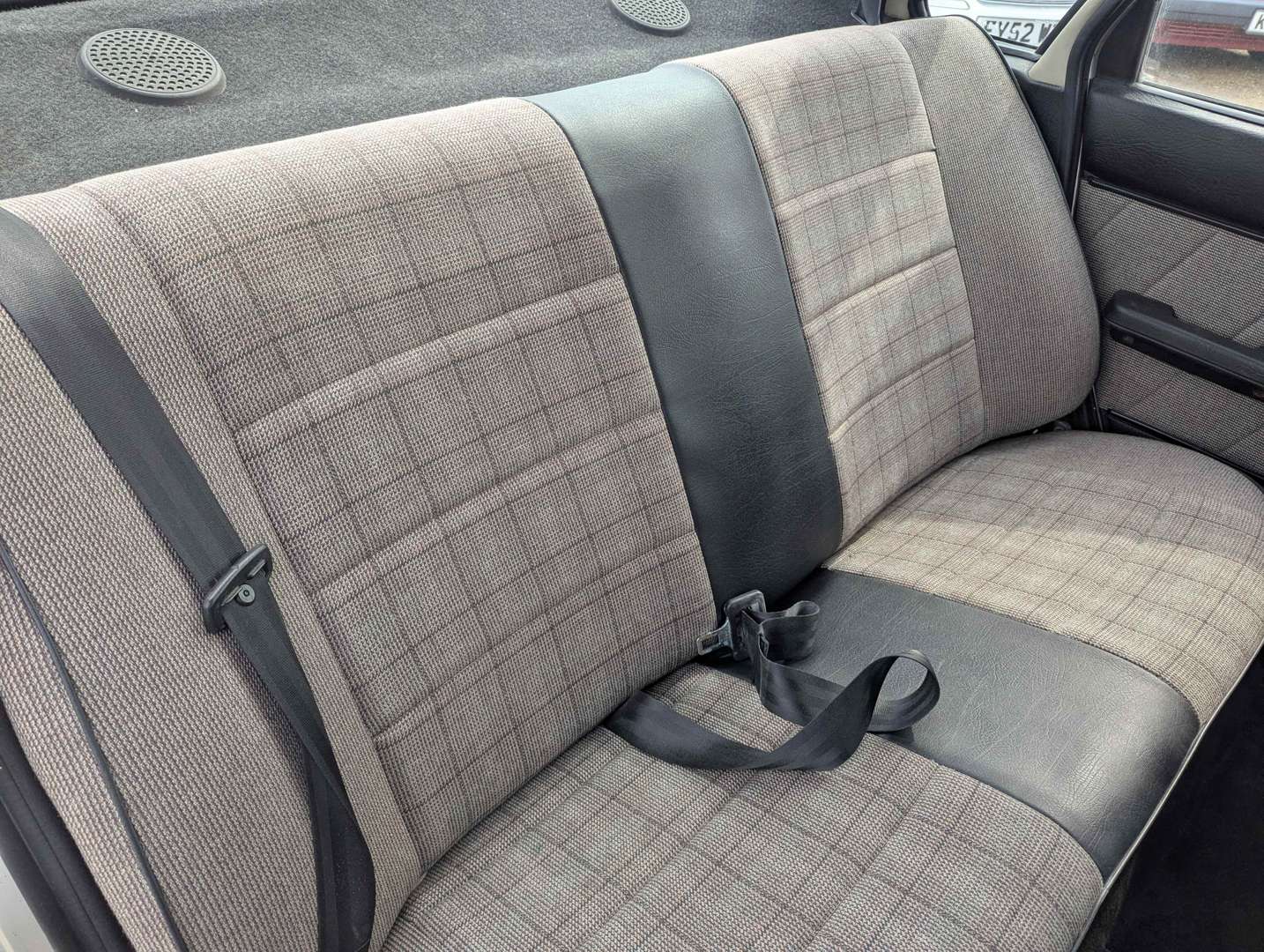 <p>1986 AUDI 80 SPORT B2</p>