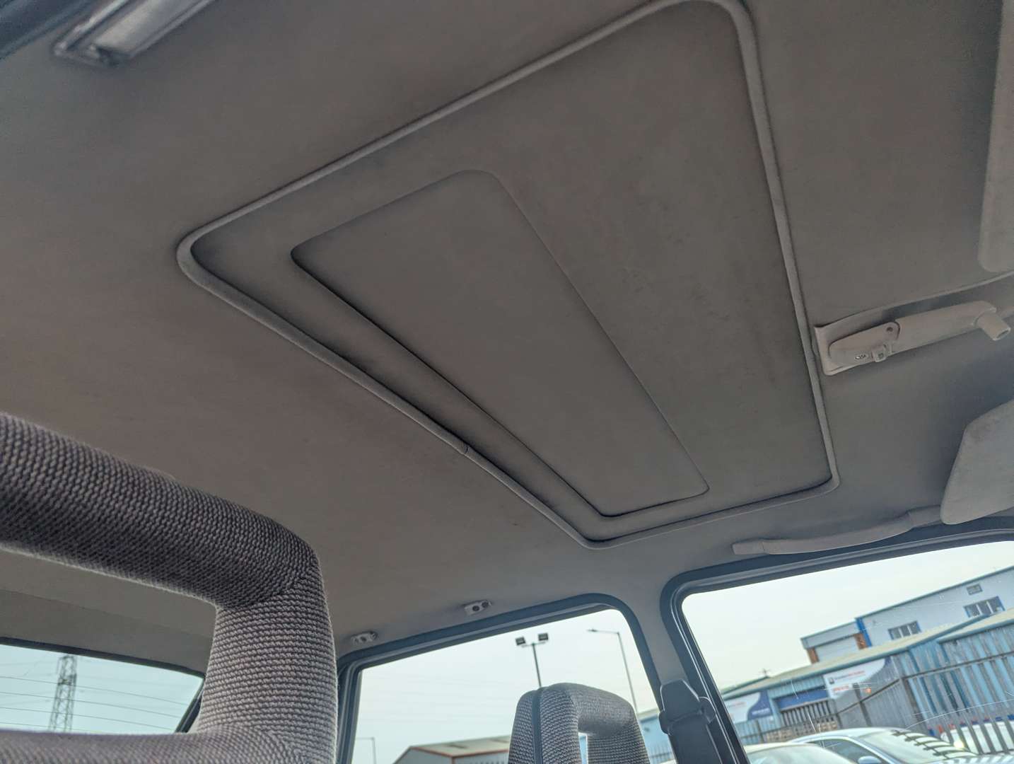 <p>1986 AUDI 80 SPORT B2</p>