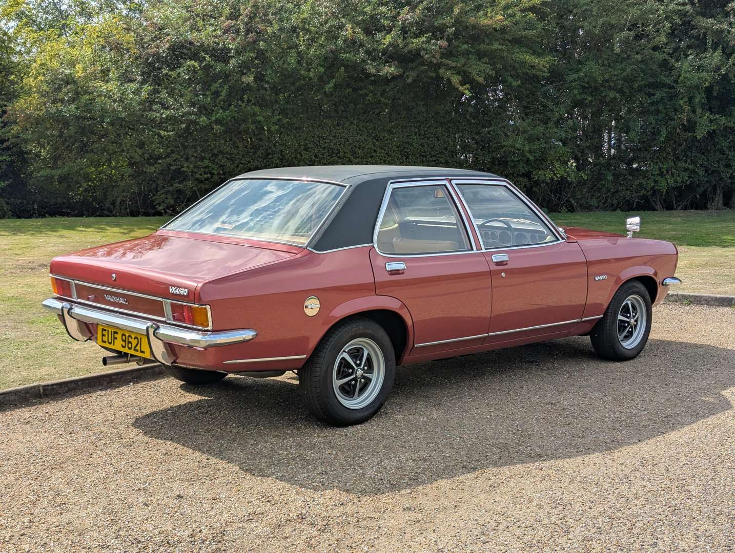 <p>1973 VAUXHALL VX 4/90</p>