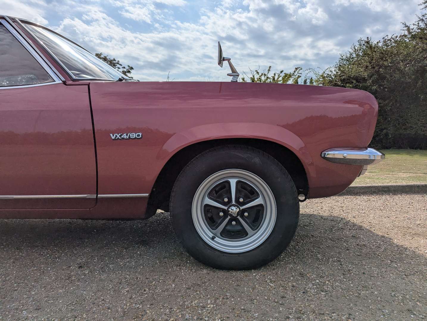 <p>1973 VAUXHALL VX 4/90</p>